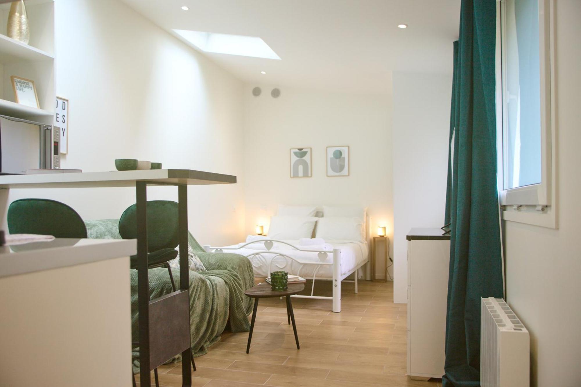 Penbed - Montparnasse 2 - *